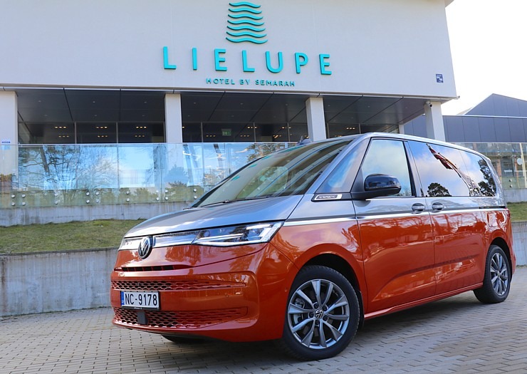 Travelnews.lv ar jauno multifunkcionālo automobili «Volkswagen Multivan» dodas uz Jūrmalu 314254