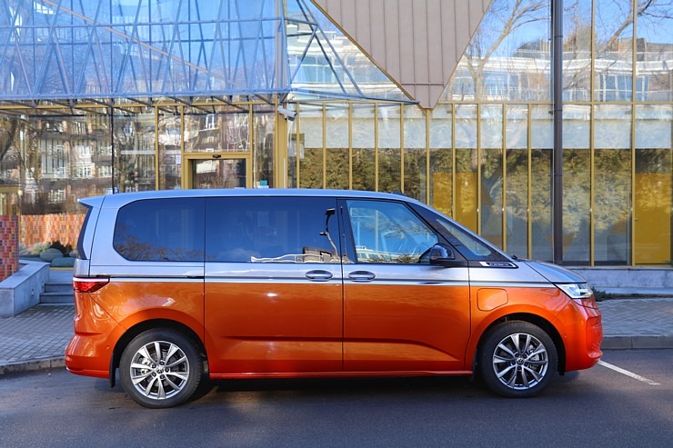 Travelnews.lv ar jauno multifunkcionālo automobili «Volkswagen Multivan» dodas uz Jūrmalu 314257