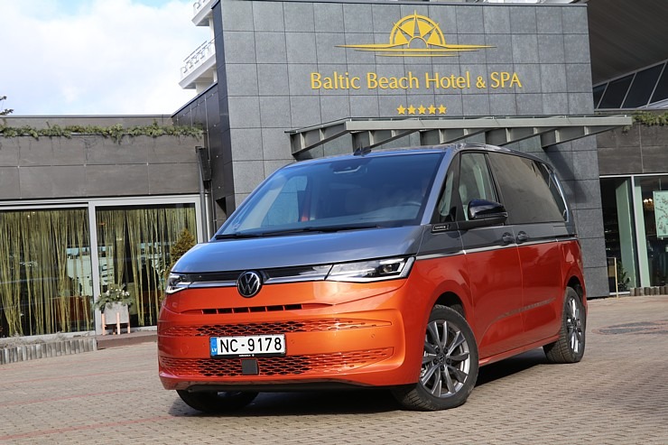 Travelnews.lv ar jauno multifunkcionālo automobili «Volkswagen Multivan» dodas uz Jūrmalu 314261