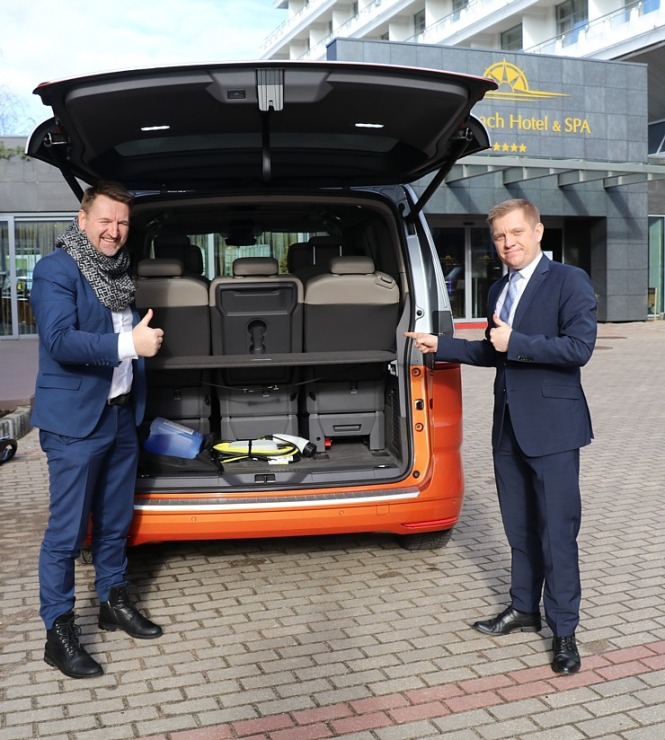 Travelnews.lv ar jauno multifunkcionālo automobili «Volkswagen Multivan» dodas uz Jūrmalu 314263