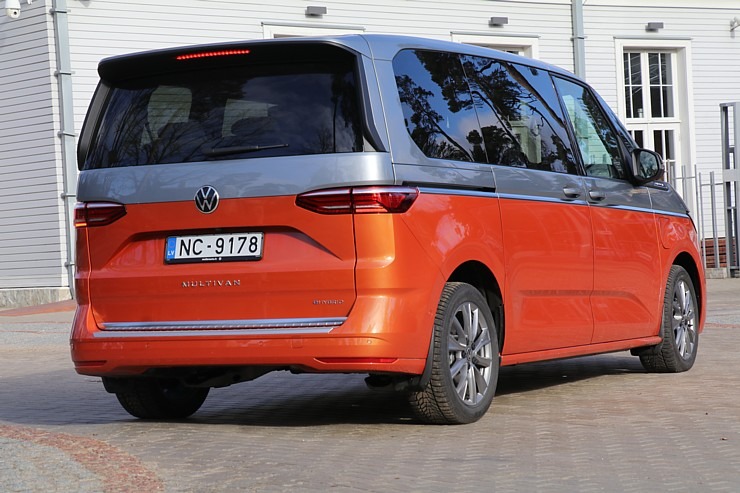 Travelnews.lv ar jauno multifunkcionālo automobili «Volkswagen Multivan» dodas uz Jūrmalu 314266