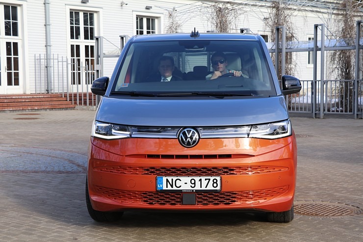 Travelnews.lv ar jauno multifunkcionālo automobili «Volkswagen Multivan» dodas uz Jūrmalu 314269