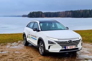 Travelnews.lv pirmo reizi ceļo ar ūdeņradi darbināmu spēkratu «Hyundai Nexo» 1