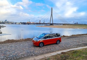 Travelnews.lv ar jauno multifunkcionālo automobili «Volkswagen Multivan» apceļo Latviju 2