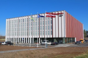 Lidostas «Rīga» tuvumā oficiāli atklāj jaunu 3 zvaigžņu viesnīcu «Hampton by Hilton Riga Airport» 2