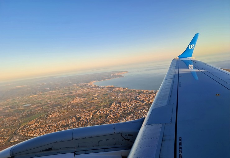 Travelnews.lv veiksmīgi lido ar «airBaltic» uz Madridi, bet spāņu lidsabiedrība «Air Europa» pazaudē bagāžu ceļā no Madrides uz Maļorku 316182