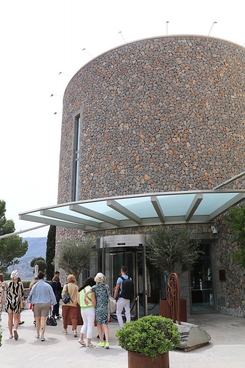 Travelnews.lv iepazīst un pusdieno Maļorkas labākajā viesnīcā «Jumeirah Port Soller Hotel & Spa». Sadarbībā ar Latvijas tūrisma firmu «Atlantic Travel Travelnews.lv iepazīst un pusdieno Maļorkas labākajā viesnīcā «Jumeirah Port Soller Hotel & Spa». Sadarbībā ar Latvijas tūrisma firmu «Atlantic Travel 318129