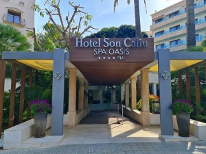 Travelnews.lv iepazīst un nakšņo Maļorkas viesnīcā «Hotel Son Caliu Spa Oasis» galvaspilsētas tuvumā. Sadarbībā ar Latvijas tūrisma firmu «Atlantic Tr 2