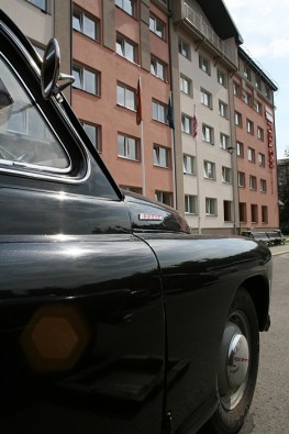 Tomo piedāvā restorānu Firita, bāru 21, konferenču centru, biznesa centru, skaistumkopšanas salonu un plašu autostāvvietu Tomo piedāvā restorānu Firita, bāru 21, konferenču centru, biznesa centru, skaistumkopšanas salonu un plašu autostāvvietu 17047