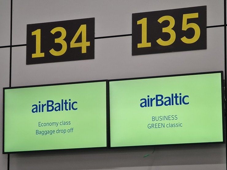 Travelnews.lv lido no Maļorkas uz Rīgu «airBaltic» reisā ar «Ukraine International Airlines». Sadarbībā ar Latvijas tūrisma firmu «Atlantic Travel» 318843