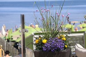 Travelnews.lv novēro, ka saulainās Jūrmalas pludmales sāk pievilināt tūristus un atpūtniekus 5