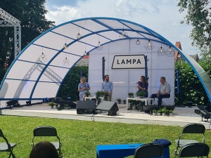 Travelnews.lv apmeklē sarunu festivālu «Lampa 2022» Cēsīs 27