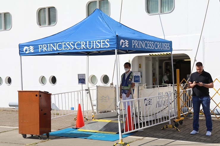 Travelnews.lv kopā ar Rīgas Brīvostas pārvaldi iepazīst ienākušo kruīza kuģi «Island Princess» 319526
