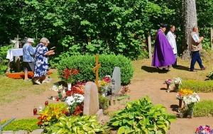 Iepazīsti kā Latgalē svin kapusvētkus - Jaunokras kapi Krāslavas novadā 8