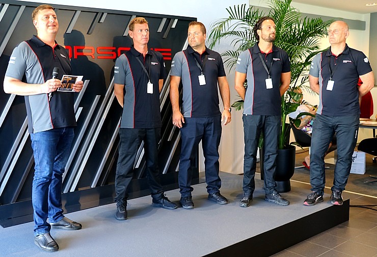 Lielceļu tūres «Porsche World Road Show Latvia 2022» dalībnieki iepazīst Kurzemi un spēkratus 319904