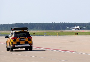 Travelnews.lv ekskursijas veidā iepazīst  lidostas «Rīga» teritoriju 17