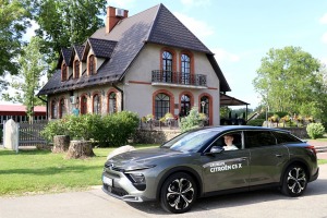 Travelnews.lv ar jauno «Citroën C5 X» apmeklē atpūtas kompleksu «Miķelis» Bauskas novadā. Sadarbībā ar Autohalle.com 13