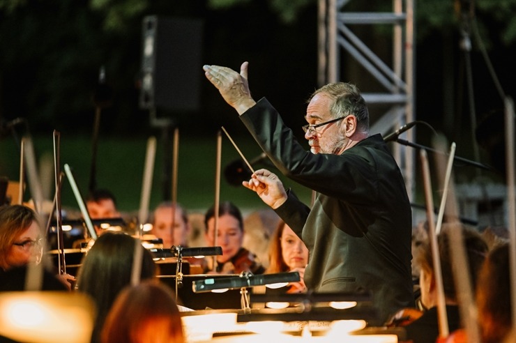 Opermūzikas svētki: Dž. Pučīni operas «Bohēma» oriģināliestudējums Siguldas pilsdrupu estrādē. Foto: : Ginta Zīverte 321062