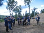 Ozolkalns Piedzīvojuma parka atklāšanas pasākuma dalībniekus sagaida pūtēju orķestris 6