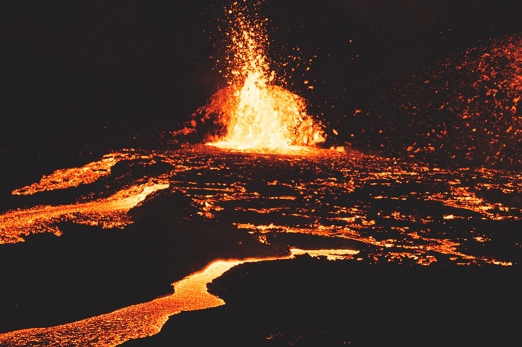 Eksluzīva fotogalerija: Islandes Fagradalsfjadla vulkāna izvirdums tuvplānā. Foto: Priekapuisis 322243