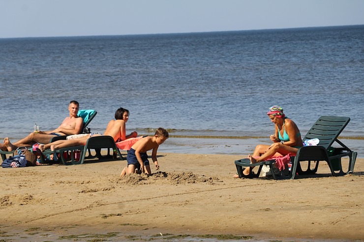 Travelnews.lv sadarbībā ar auto nomu «Europcar Latvija» apmeklē Jūrmalu pludmali 322331