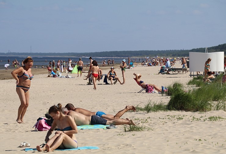 Travelnews.lv sadarbībā ar auto nomu «Europcar Latvija» apmeklē Jūrmalu pludmali 322324