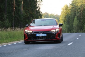 Travelnews.lv ar jaudīgo un elektrisko «Audi e-tron GT» apceļo Aizkraukles novadu 19