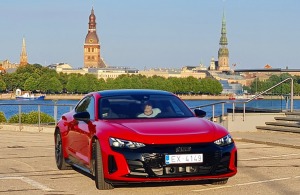 Travelnews.lv ar jaudīgo un elektrisko «Audi e-tron GT» apceļo Aizkraukles novadu 25