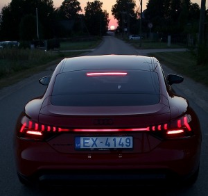Travelnews.lv ar jaudīgo un elektrisko «Audi e-tron GT» apceļo Latviju 30