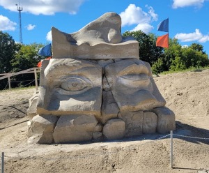 Travelnews.lv apmeklē Smilšu skulptūru parku Jelgavā 9