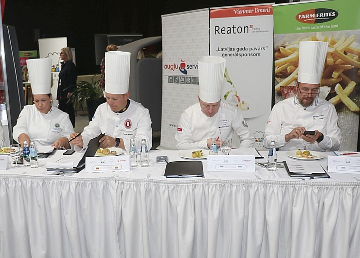 Daži fotomirkļi no pavāru konkursa «Latvijas gada pavārs 2022» aizkulisēm 323945