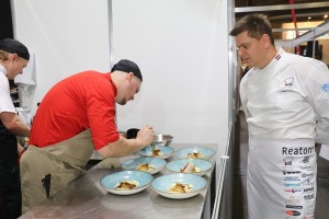 Daži fotomirkļi no pavāru konkursa «Latvijas gada pavārs 2022» aizkulisēm 10