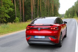Ar «VW ID.5 GTX» apceļojam Siguldu, Turaidas restorānu «Tūrists» un Rīgas Zoodārzu 10