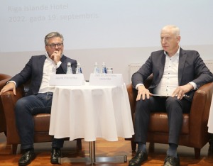 Tūrisma biznesa diskusija ar 14.Saeimas deputātu kandidātiem viesnīcā «Riga Islande Hotel» 26
