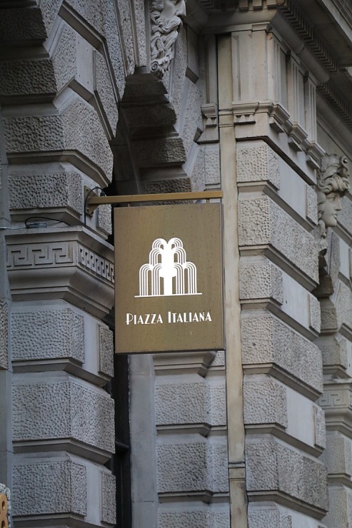 Travelnews.lv Londonā apmeklē un izbauda latvieša radīto restorānu «Piazza Italiana» 324617