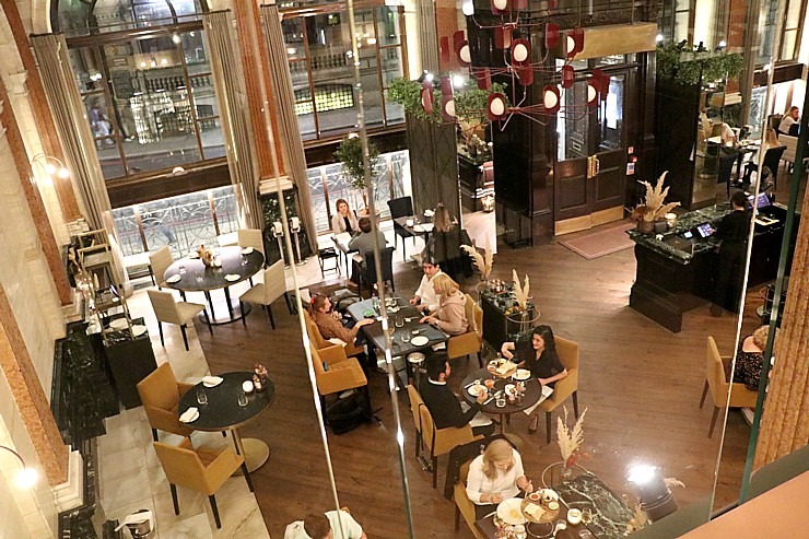 Travelnews.lv Londonā apmeklē un izbauda latvieša radīto restorānu «Piazza Italiana» 324592