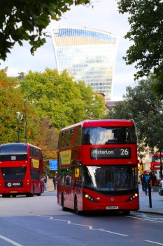 Travelnews.lv Londonā iepazīst sabiedrisko autobusu un velo satiksmi pilsētas apskatei 7