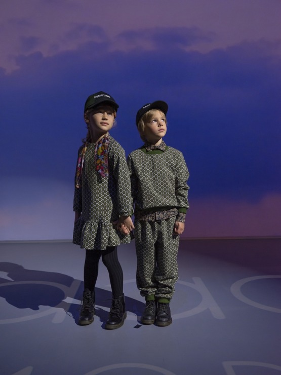 Rīgas modes nedēļā «Riga Fashion Week 2022» prezentējas «Paade mode» no Latvijas. Foto: Mark Litvyakov Rīgas modes nedēļā «Riga Fashion Week 2022» prezentējas «Paade mode» no Latvijas. Foto: Mark Litvyakov 325538