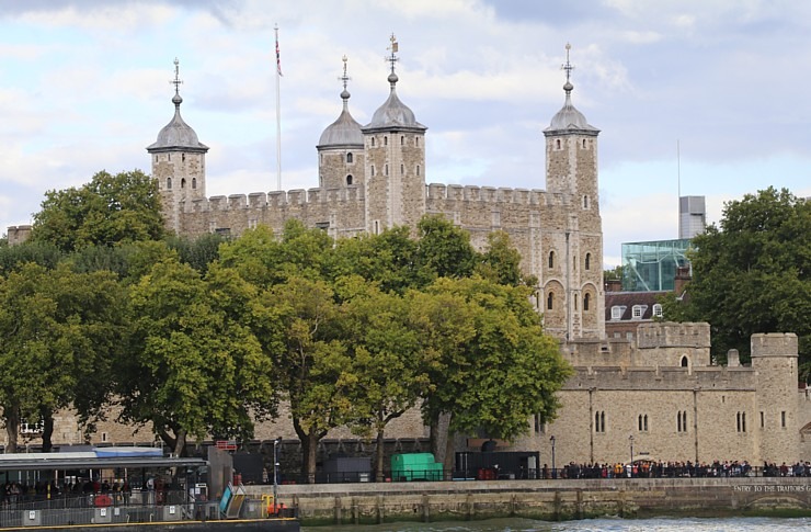 Travelnews.lv apmeklē cietoksni Londonas Tauers jeb Vēsturisko karalisko pili 325655