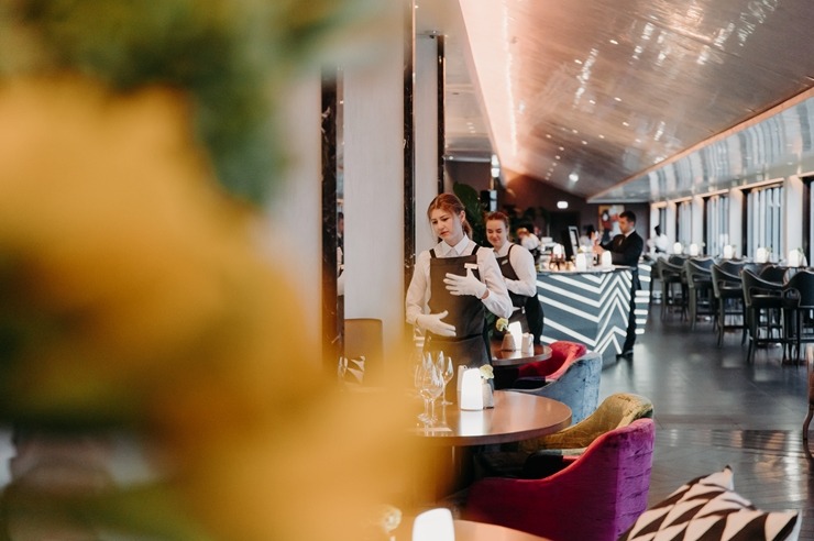 «Grand Hotel Kempinski Riga» atzīmē 5 gadu jubileju restorānā «Stage 22» ar Michelin līmeņa ēdieniem «Grand Hotel Kempinski Riga» atzīmē 5 gadu jubileju restorānā «Stage 22» ar Michelin līmeņa ēdieniem 325767