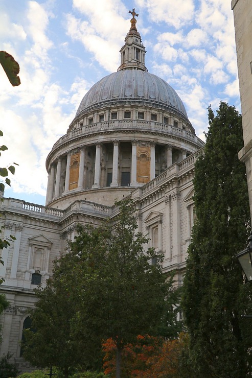 Travelnews.lv apmeklē Svētā Pāvila katedrāli Londonā un tās apkārtnes ielas 325740