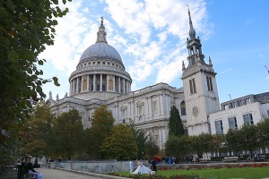 Travelnews.lv apmeklē Svētā Pāvila katedrāli Londonā un tās apkārtnes ielas 7