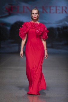 Rīgas modes nedēļā «Riga Fashion Week 2022» prezentējas «Selina Keer» no Latvijas 32