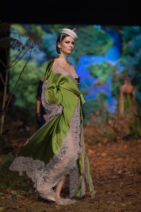 Rīgas modes nedēļā «Riga Fashion Week 2022» prezentējas «Amoralle» no Latvijas . Foto: Mark Litvyakov Rīgas modes nedēļā «Riga Fashion Week 2022» prezentējas «Amoralle» no Latvijas . Foto: Mark Litvyakov 325860