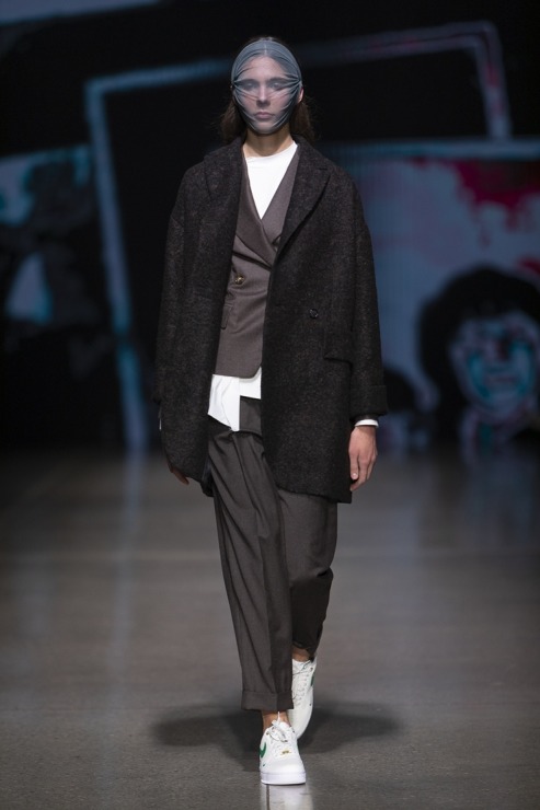Rīgas modes nedēļā «Riga Fashion Week 2022» prezentējas «Natalija Jansone» no Latvijas. Foto: Mark Litvyakov Rīgas modes nedēļā «Riga Fashion Week 2022» prezentējas «Natalija Jansone» no Latvijas. Foto: Mark Litvyakov 326340