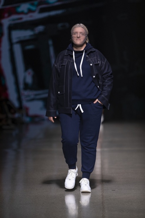 Rīgas modes nedēļā «Riga Fashion Week 2022» prezentējas «Natalija Jansone» no Latvijas. Foto: Mark Litvyakov Rīgas modes nedēļā «Riga Fashion Week 2022» prezentējas «Natalija Jansone» no Latvijas. Foto: Mark Litvyakov 326342