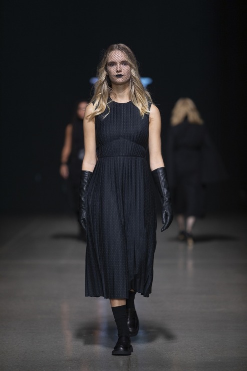 Rīgas modes nedēļā «Riga Fashion Week 2022» prezentējas «Iveta Vecmane» no Latvijas. Foto: Mark Litvyakov Rīgas modes nedēļā «Riga Fashion Week 2022» prezentējas «Iveta Vecmane» no Latvijas. Foto: Mark Litvyakov 326491