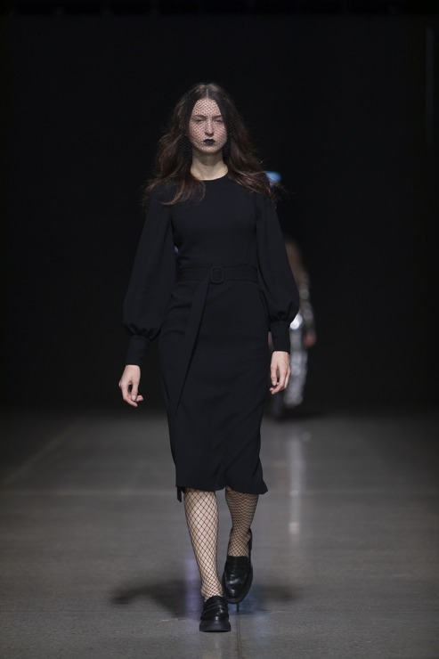 Rīgas modes nedēļā «Riga Fashion Week 2022» prezentējas «Iveta Vecmane» no Latvijas. Foto: Mark Litvyakov 326499