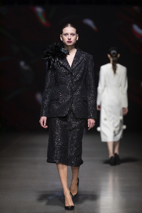 Rīgas modes nedēļā «Riga Fashion Week 2022» prezentējas «Nolo» no Latvijas. Foto: Mark Litvyakov Rīgas modes nedēļā «Riga Fashion Week 2022» prezentējas «Nolo» no Latvijas. Foto: Mark Litvyakov 326531