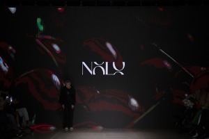 Rīgas modes nedēļā «Riga Fashion Week 2022» prezentējas «Nolo» no Latvijas. Foto: Mark Litvyakov 48